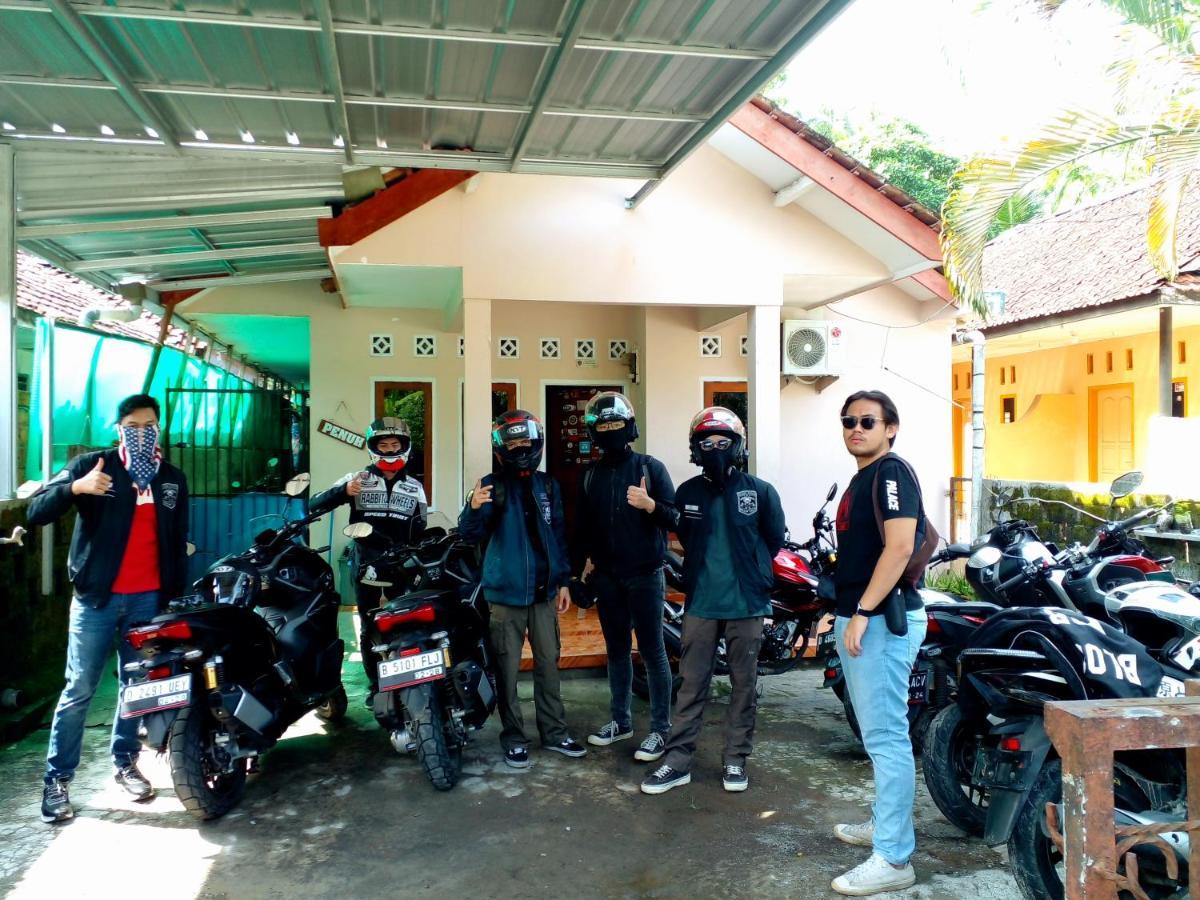 Fajar Home Stay Batukaras Kültér fotó