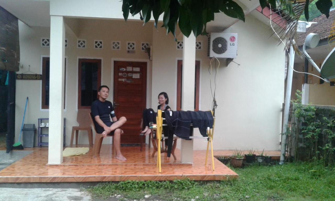 Fajar Home Stay Batukaras Kültér fotó